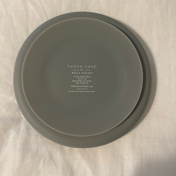 Tunno Tots by Bella Tunno 2 Section Suction Plate - Picture 2 of 2